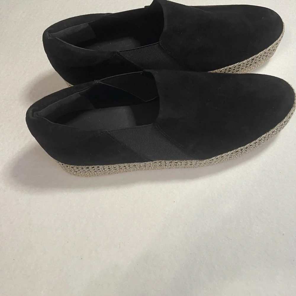 Vince‎ Wilden Espadrille Slip-on Platform Sneaker, black suede size 9.5 M